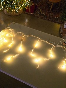 Pisca Cascata 240 Leds Warm Com Efeito Cachoeira Com Emenda 3 Metros Uso Interno E Externo Bivolt
