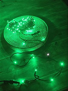 Pisca 100 Leds Verde Com Strobo Branco Frio 10 Metros 127V Com Emenda Uso Interno E Externo